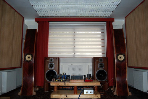 AUDIO